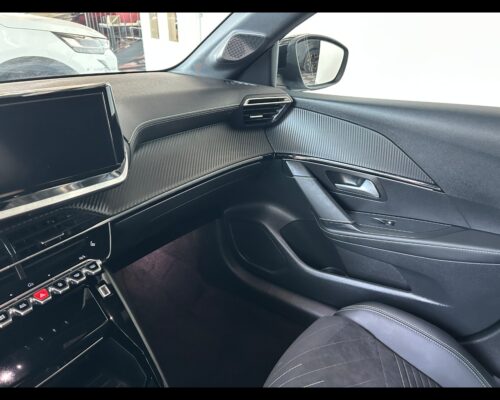 Peugeot 208 2ª serie 208 Hybrid 145 e-DCS6 5 porte GT - immagine 32