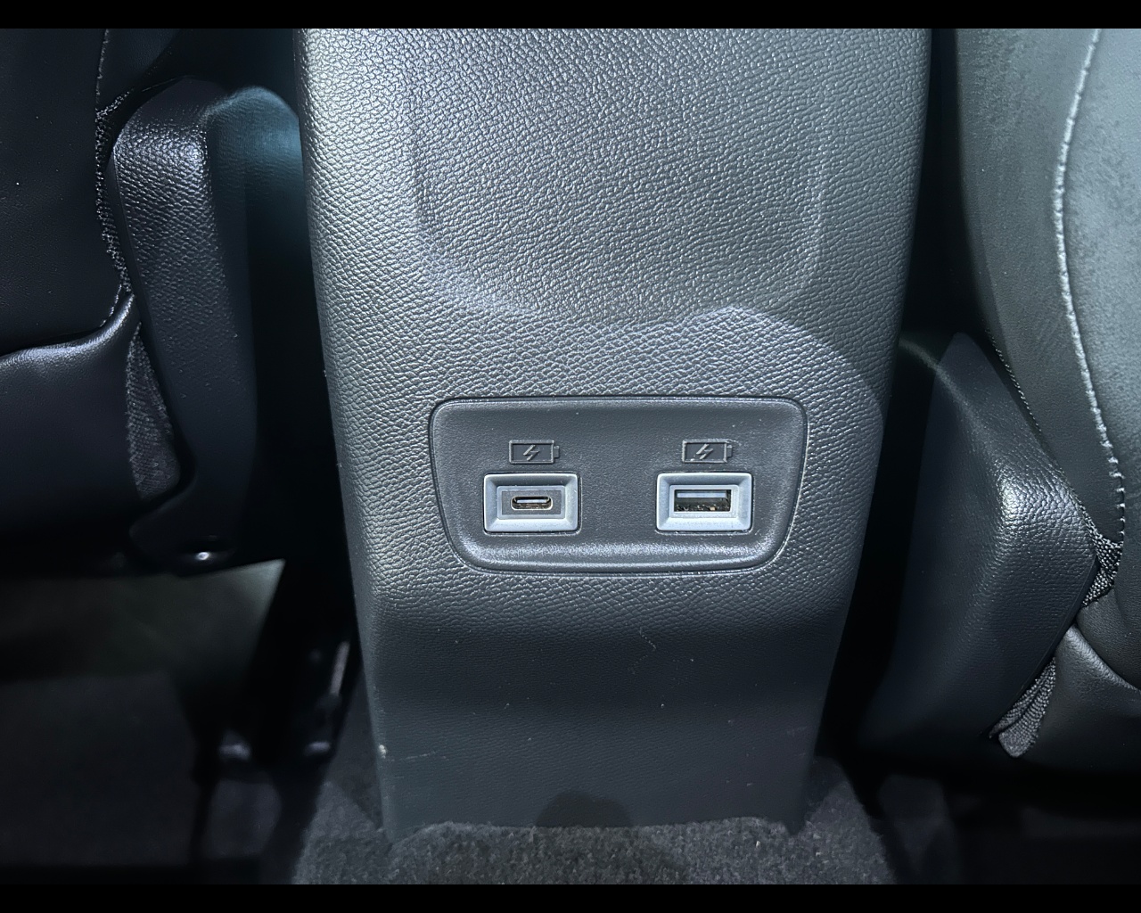 Peugeot 208 2ª serie 208 Hybrid 145 e-DCS6 5 porte GT - immagine 43
