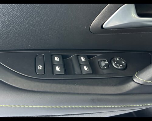 Peugeot 208 2ª serie 208 Hybrid 145 e-DCS6 5 porte GT - immagine 7