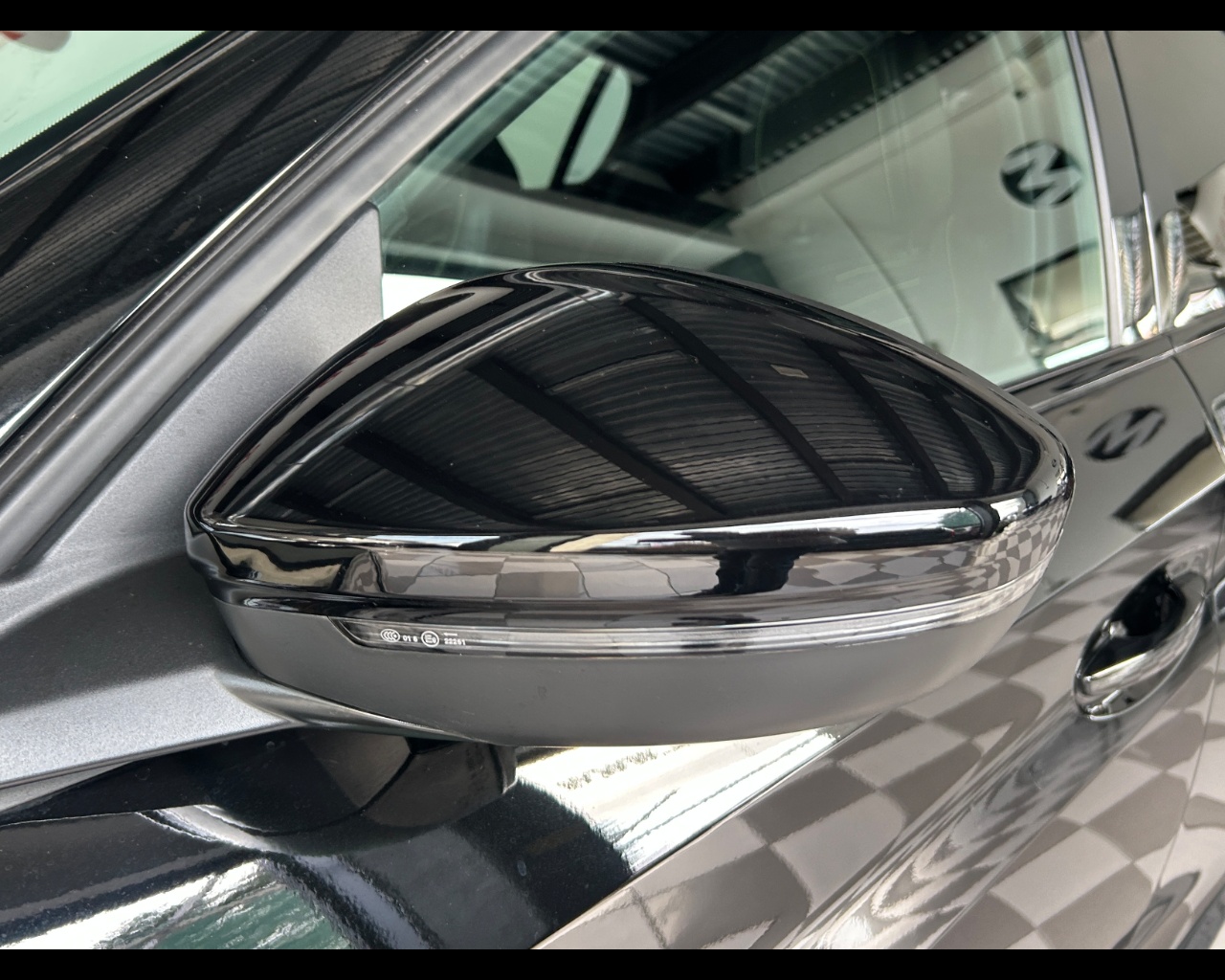 Peugeot 208 2ª serie 208 Hybrid 145 e-DCS6 5 porte GT - immagine 20