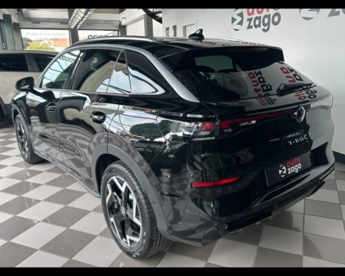 Volkswagen T-roc 2ª serie T-Roc 1.5 eTSI ACT 150 CV DSG R-Line - immagine 25