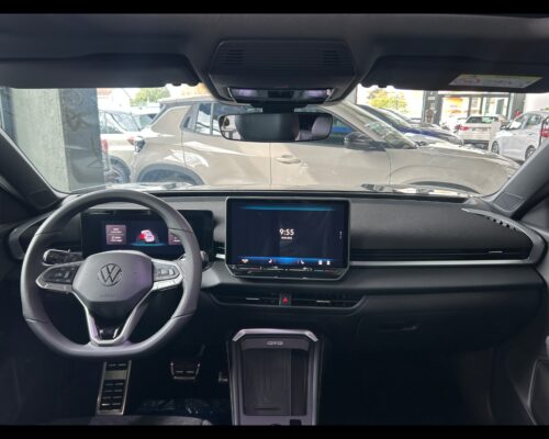 Volkswagen T-roc 2ª serie T-Roc 1.5 eTSI ACT 150 CV DSG R-Line - immagine 5