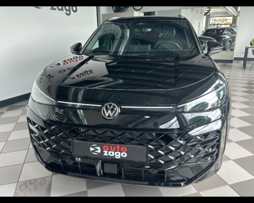 Volkswagen T-roc 2ª serie T-Roc 1.5 eTSI ACT 150 CV DSG R-Line - immagine 17