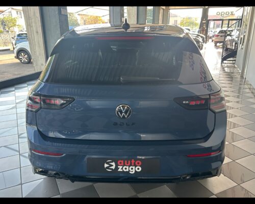 Volkswagen Golf 8ª serie Golf 1.5 eTSI 150 CV DSG R-Line - immagine 21