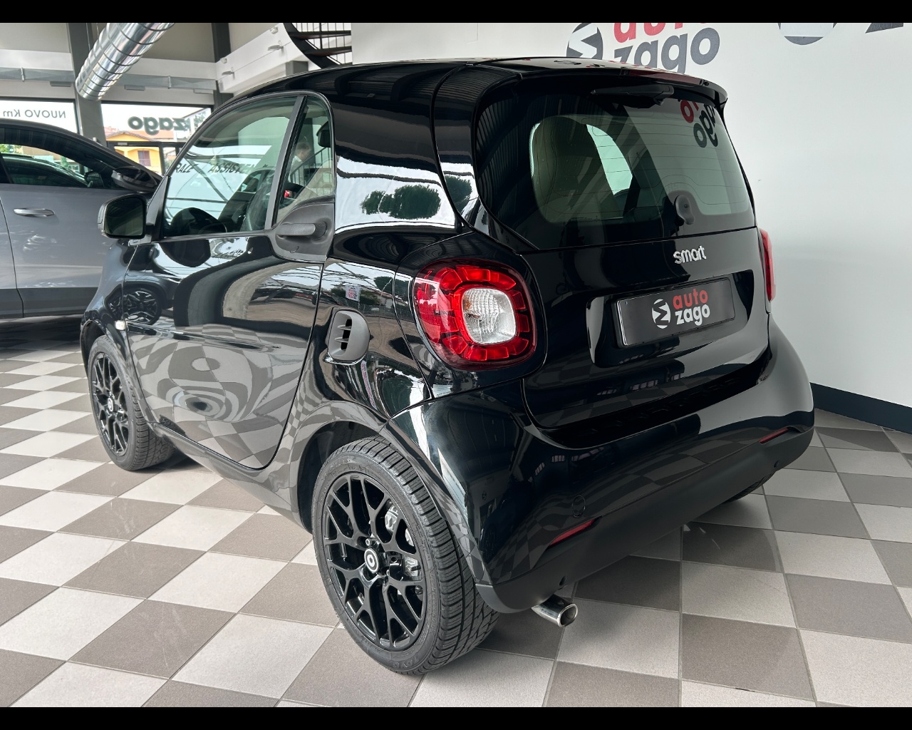 Smart Fortwo 3ªs.(c/a453) fortwo 90 0.9 Turbo twinamic Passion - immagine 4