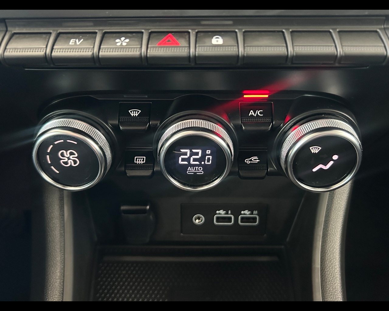 Renault Captur 2ª serie Captur Full Hybrid E-Tech 145 CV Techno - immagine 11