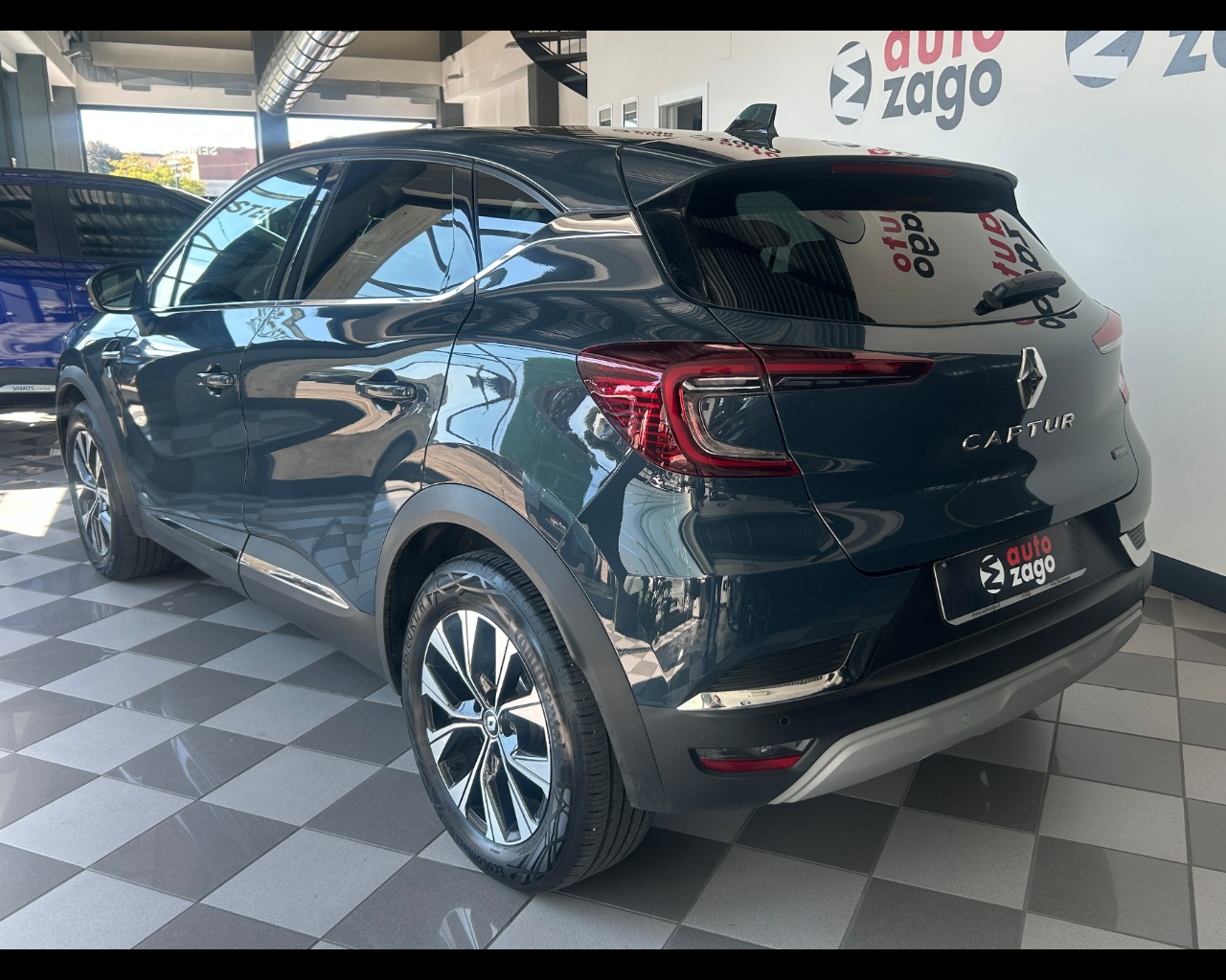 Renault Captur 2ª serie Captur Full Hybrid E-Tech 145 CV Techno - immagine 4
