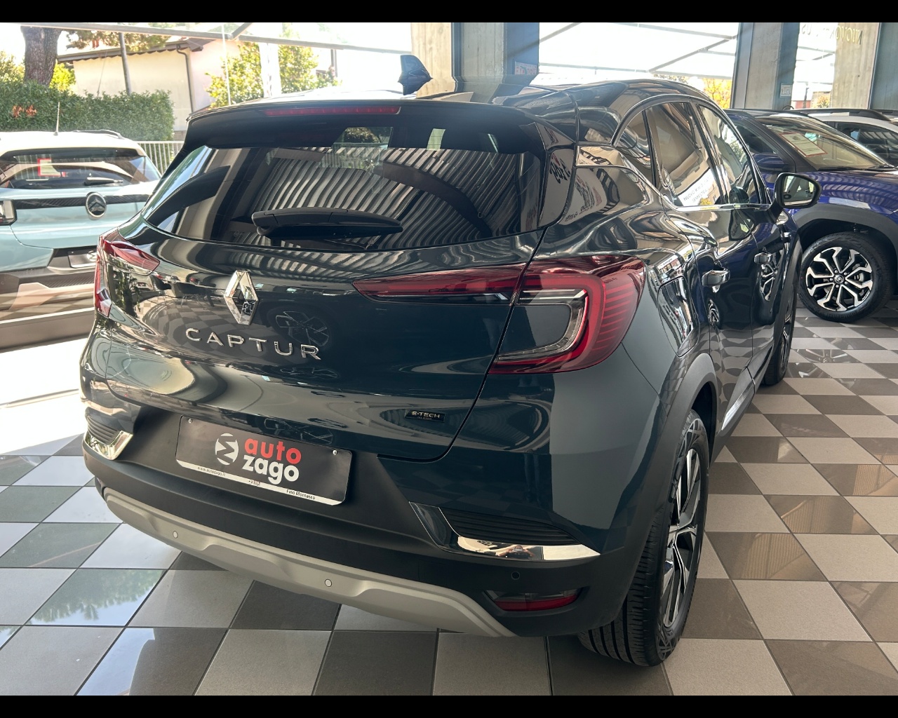 Renault Captur 2ª serie Captur Full Hybrid E-Tech 145 CV Techno - immagine 5