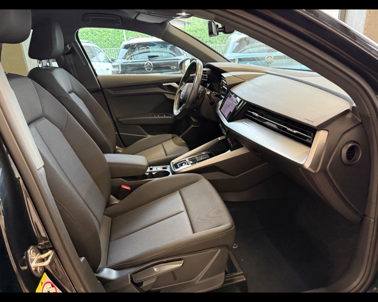 Audi A3 4ª serie A3 SPB 30 TFSI S tronic Business - immagine 28