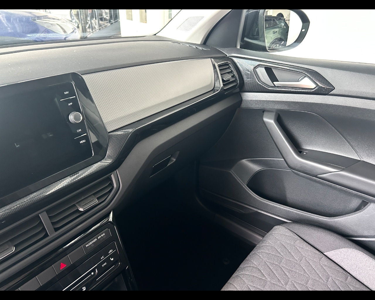 Volkswagen T-cross T-Cross 1.0 TSI 115 CV DSG Edition Plus - immagine 25