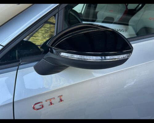 Volkswagen Golf 8ª serie Golf 2.0 TSI GTI DSG - immagine 19