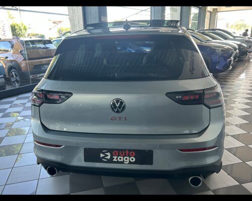Volkswagen Golf 8ª serie Golf 2.0 TSI GTI DSG - immagine 22