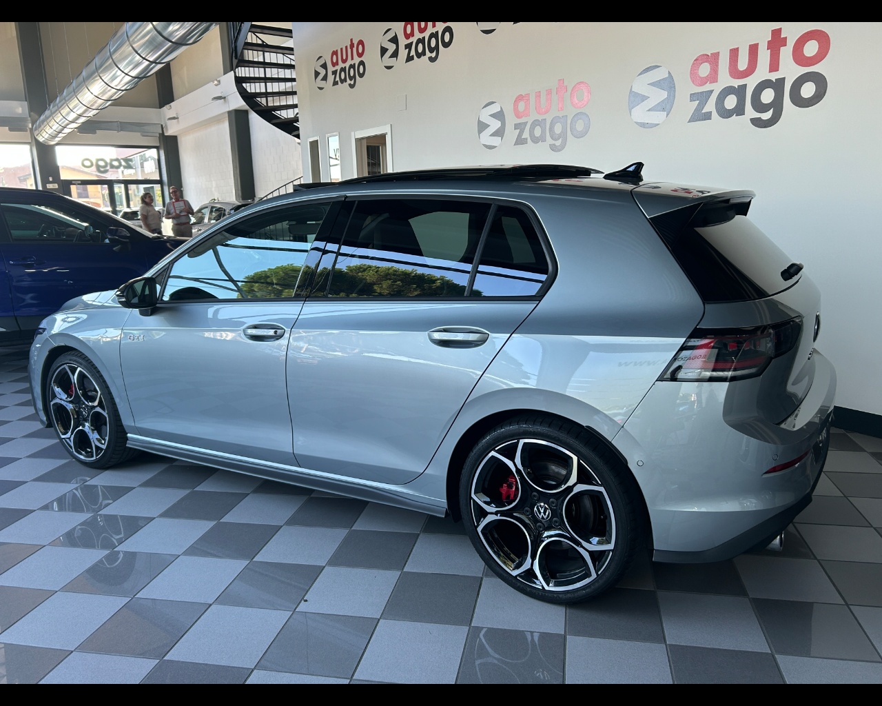 Volkswagen Golf 8ª serie Golf 2.0 TSI GTI DSG - immagine 3