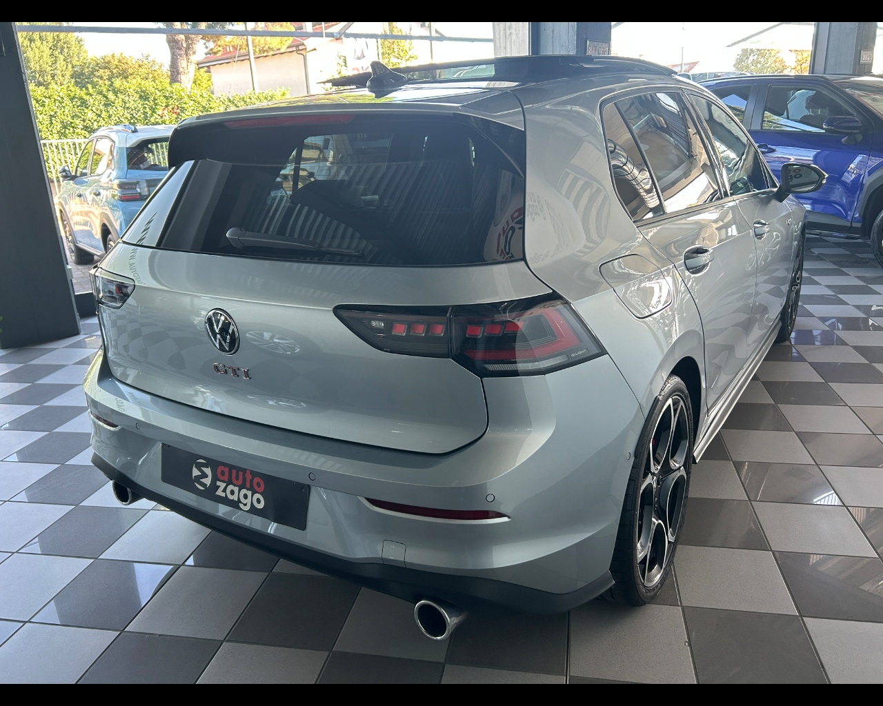 Volkswagen Golf 8ª serie Golf 2.0 TSI GTI DSG - immagine 5