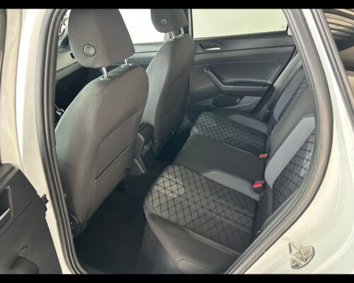 Volkswagen Polo Polo 1.0 TSI R-Line - immagine 15