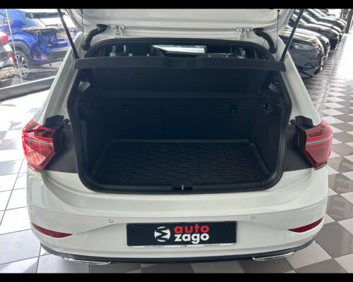 Volkswagen Polo Polo 1.0 TSI R-Line - immagine 24