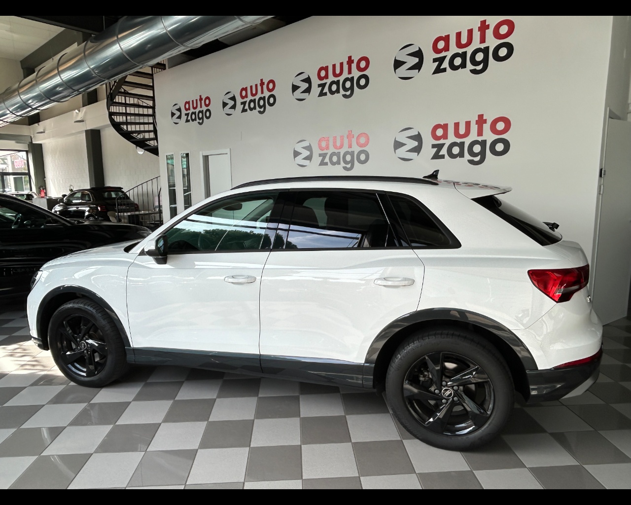 Audi Q3 2ª serie Q3 35 TFSI S tronic Business Advanced - immagine 3