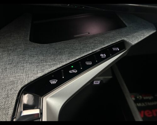 Peugeot 3008 3ª serie 3008 Hybrid 145 e-DCS6 Allure - immagine 13