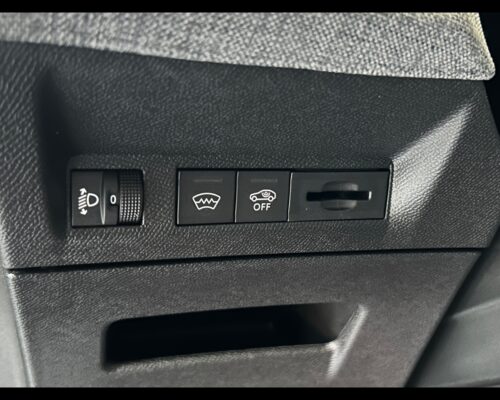 Peugeot 3008 3ª serie 3008 Hybrid 145 e-DCS6 Allure - immagine 23