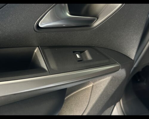 Peugeot 3008 3ª serie 3008 Hybrid 145 e-DCS6 Allure - immagine 31