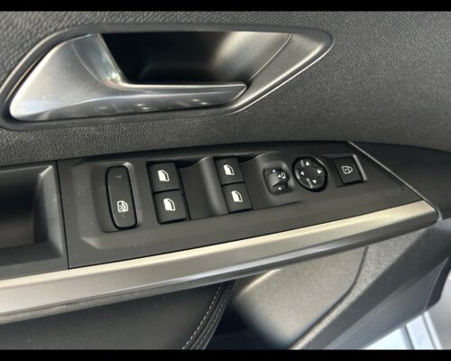 Peugeot 3008 3ª serie 3008 Hybrid 145 e-DCS6 Allure - immagine 7