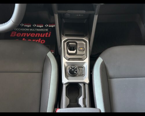 Dacia Duster 3ª serie Duster Hybrid-G 150 CV auto 4x4 Extreme - immagine 39