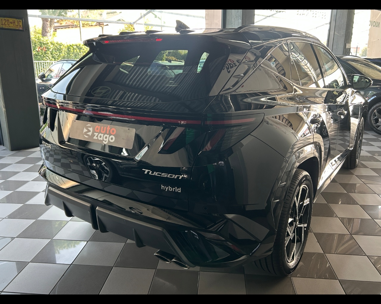 Hyundai Tucson 3ª serie Tucson 1.6 HEV 4WD aut. N Line - immagine 11