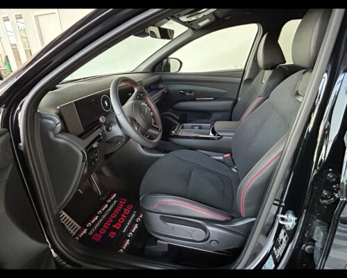 Hyundai Tucson 3ª serie Tucson 1.6 HEV 4WD aut. N Line - immagine 17