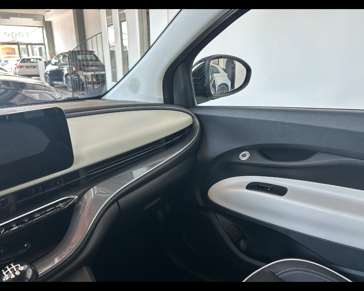 Fiat 500 (2020-->) 500 Cabrio Hybrid La Prima - immagine 27