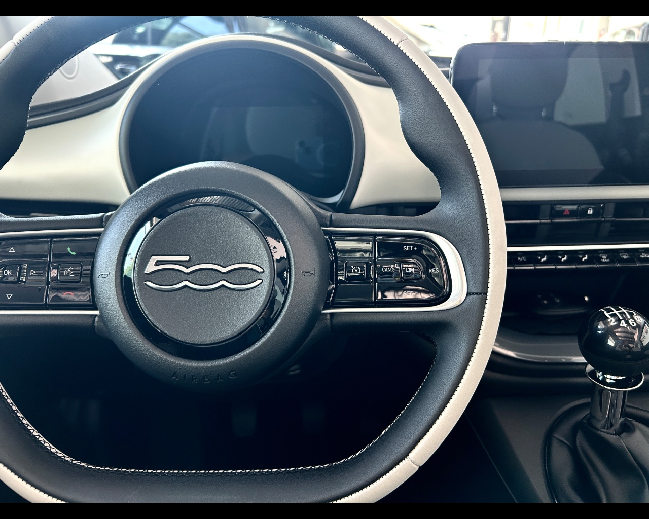 Fiat 500 (2020-->) 500 Cabrio Hybrid La Prima - immagine 36