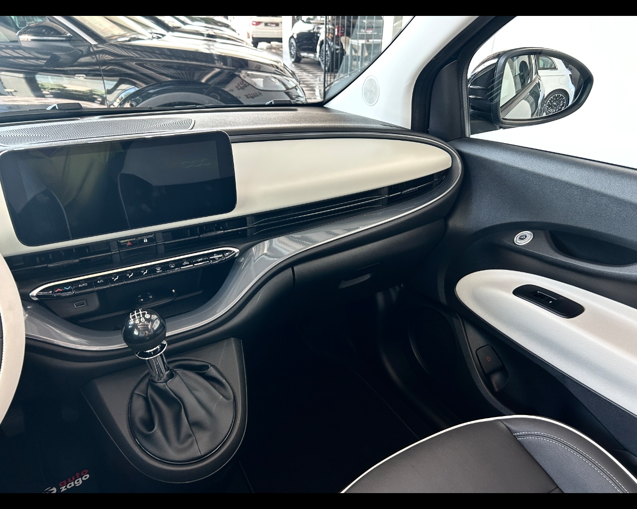 Fiat 500 (2020-->) 500 Cabrio Hybrid La Prima - immagine 39