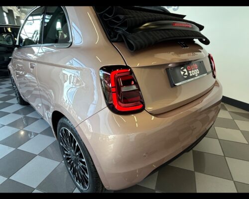Fiat 500 (2020-->) 500 Cabrio Hybrid La Prima - immagine 38