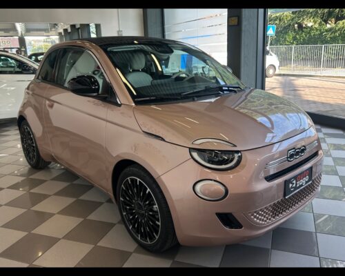 Fiat 500 (2020-->) 500 Cabrio Hybrid La Prima - immagine 6
