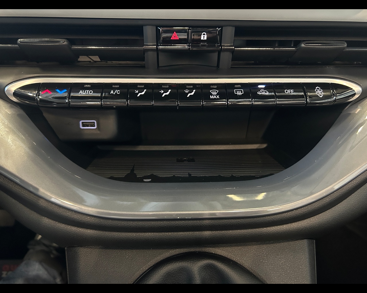 Fiat 500 (2020-->) 500 Cabrio Hybrid La Prima - immagine 34