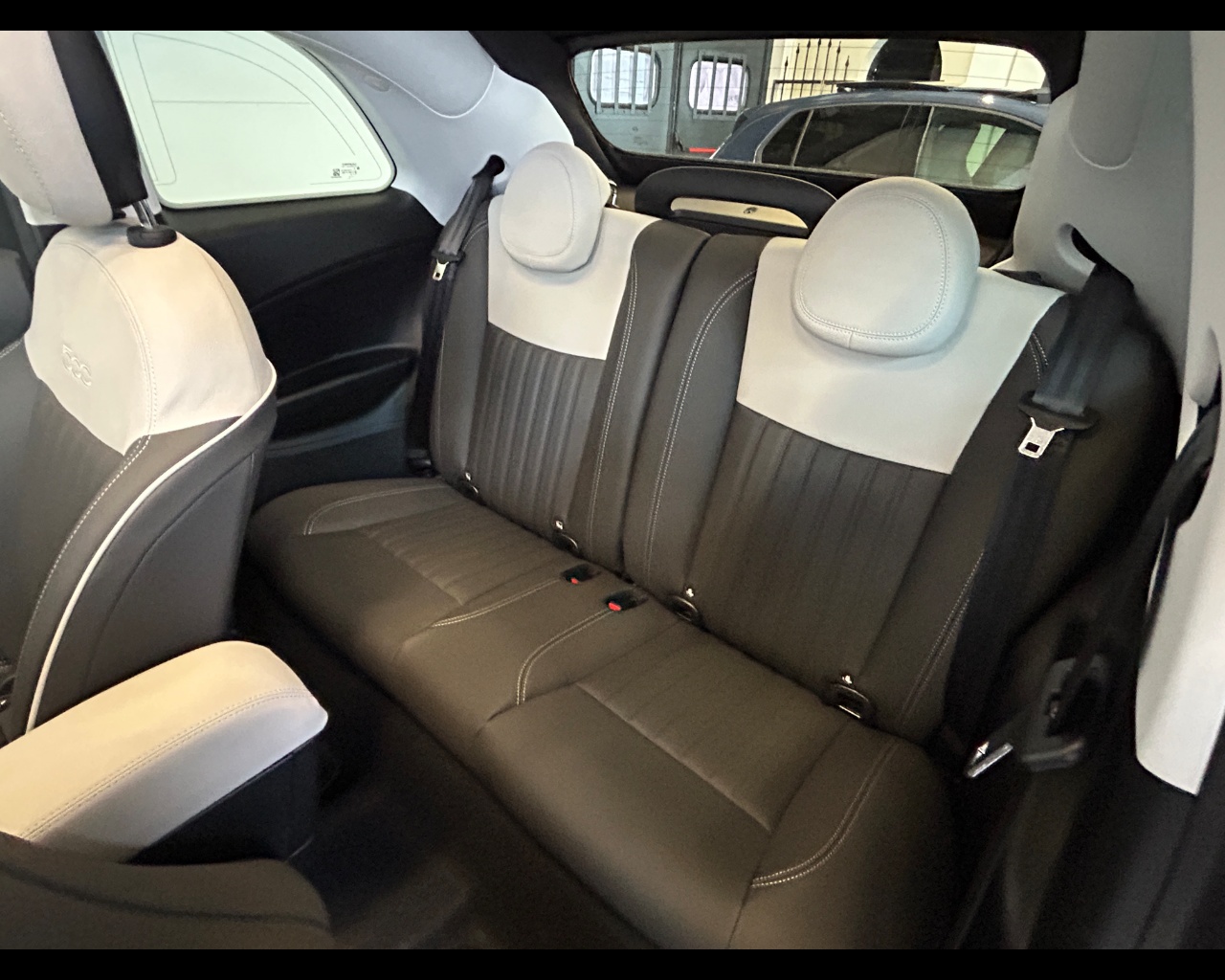 Fiat 500 (2020-->) 500 Cabrio Hybrid La Prima - immagine 36