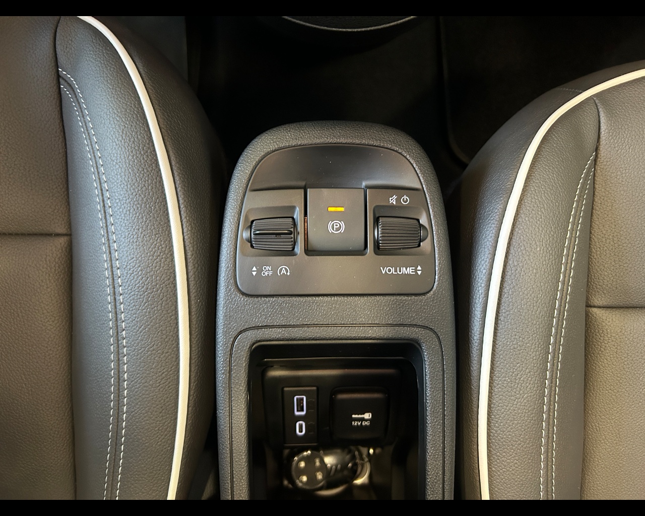 Fiat 500 (2020-->) 500 Cabrio Hybrid La Prima - immagine 12