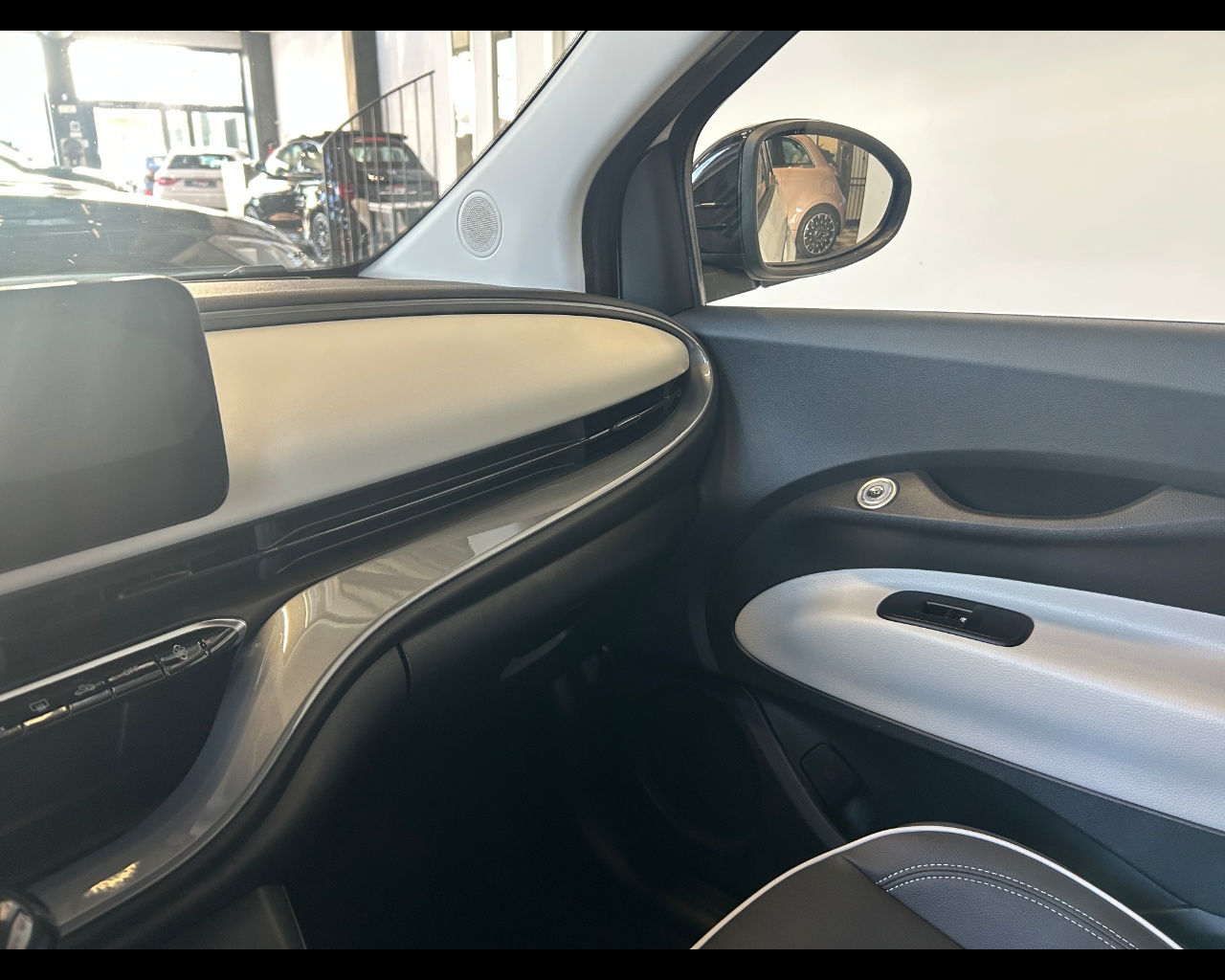 Fiat 500 (2020-->) 500 Cabrio Hybrid La Prima - immagine 26