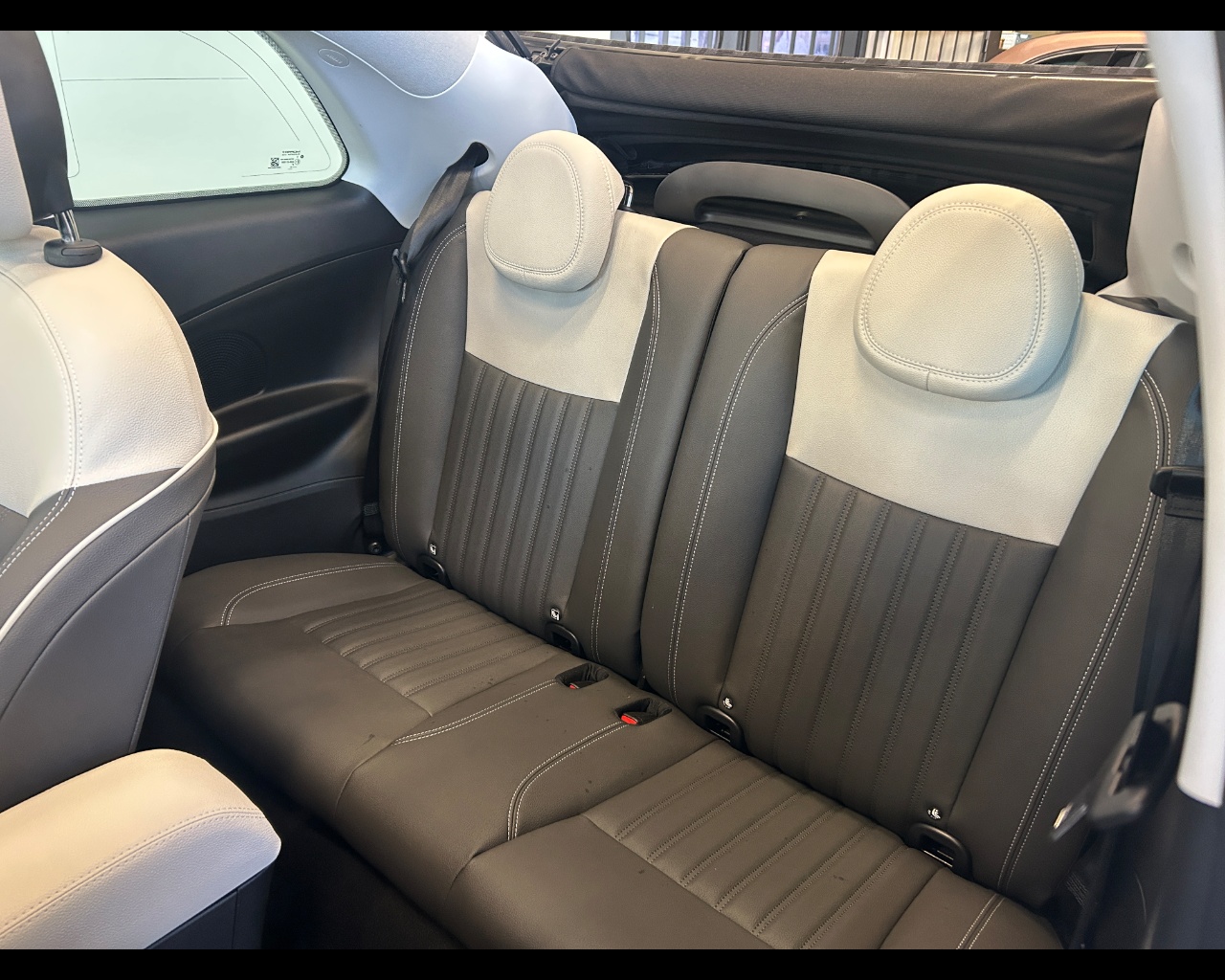 Fiat 500 (2020-->) 500 Cabrio Hybrid La Prima - immagine 34