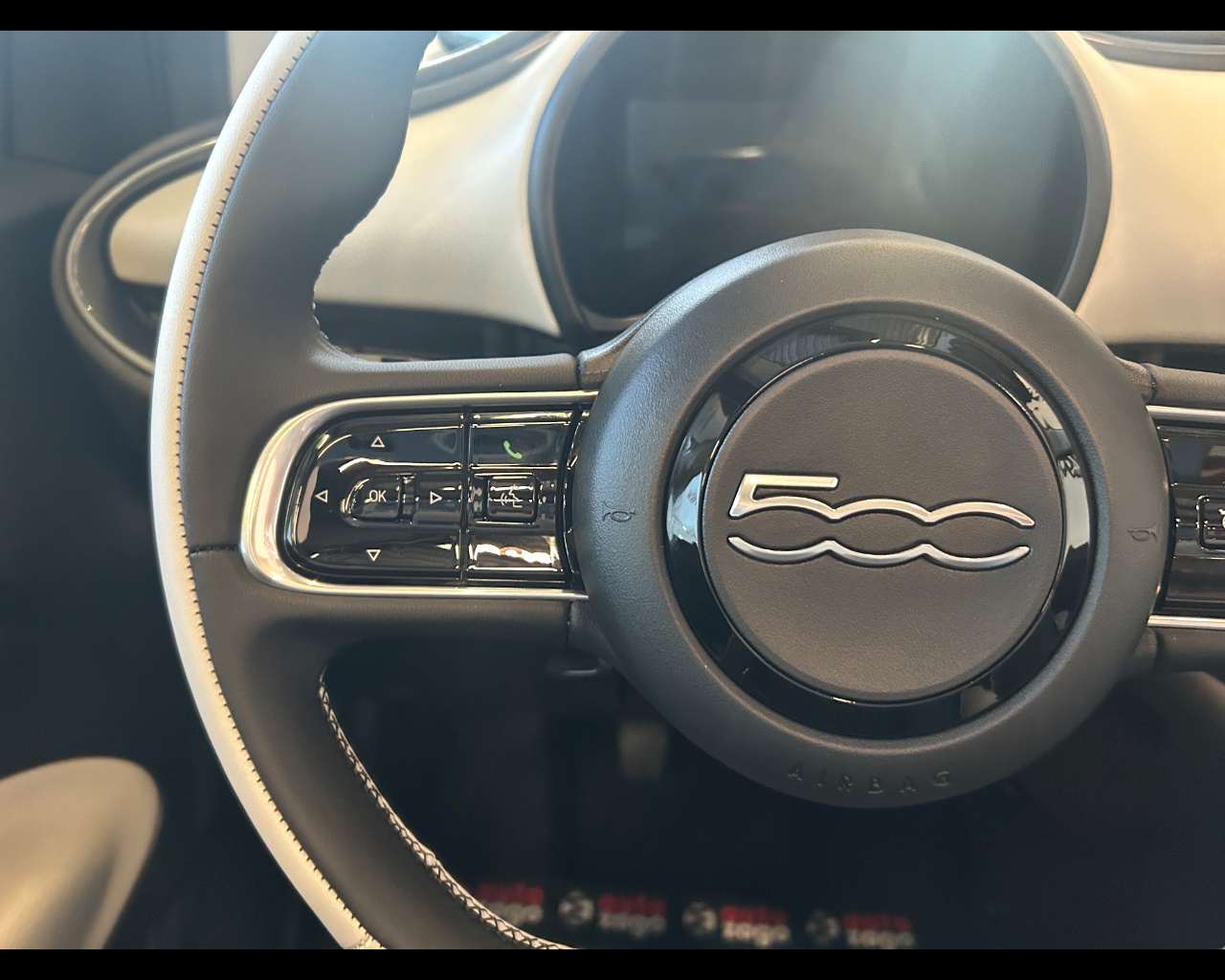 Fiat 500 (2020-->) 500 Cabrio Hybrid La Prima - immagine 37
