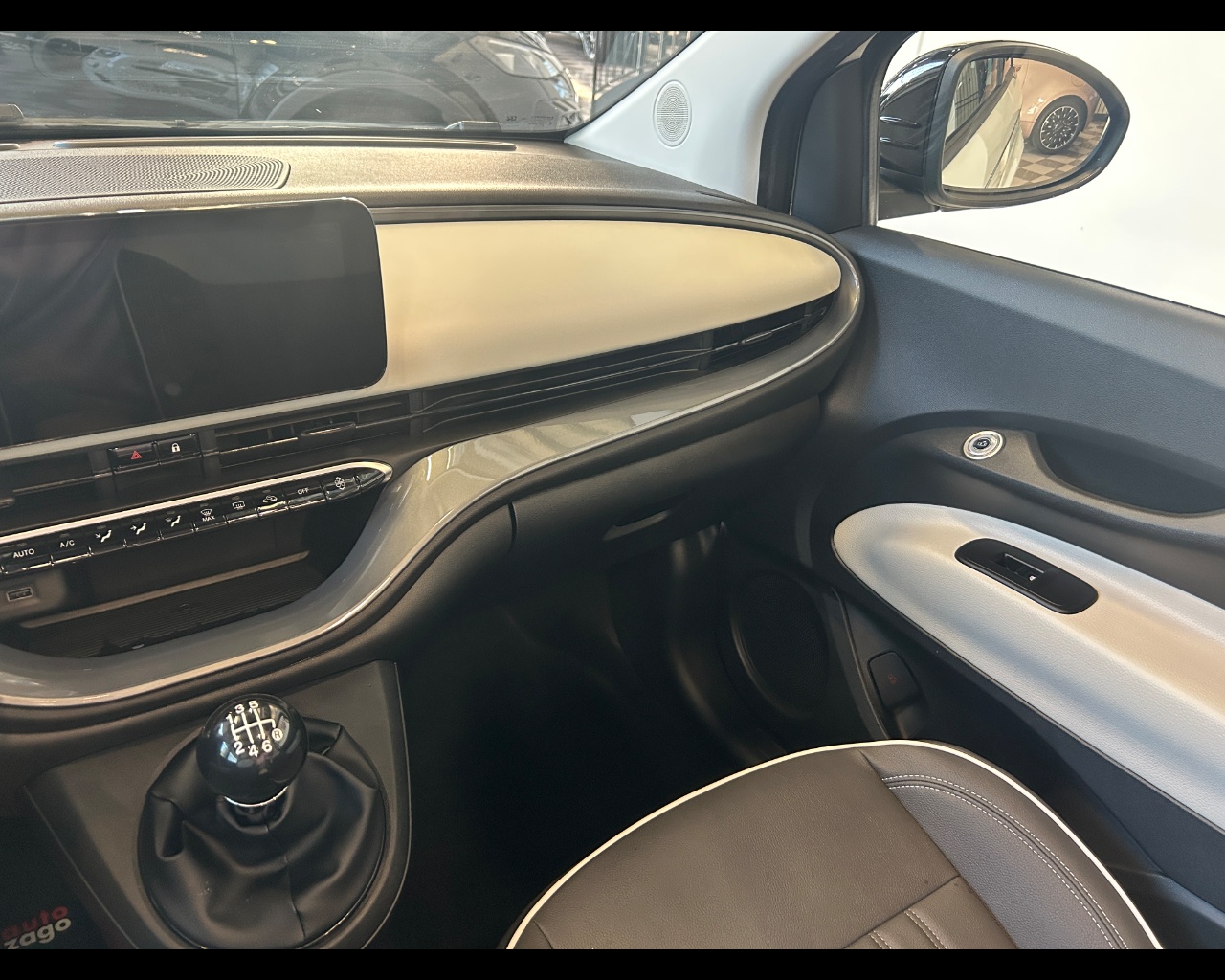 Fiat 500 (2020-->) 500 Cabrio Hybrid La Prima - immagine 39