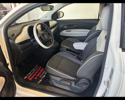 Fiat 500 (2020-->) 500 Cabrio Hybrid La Prima - immagine 8