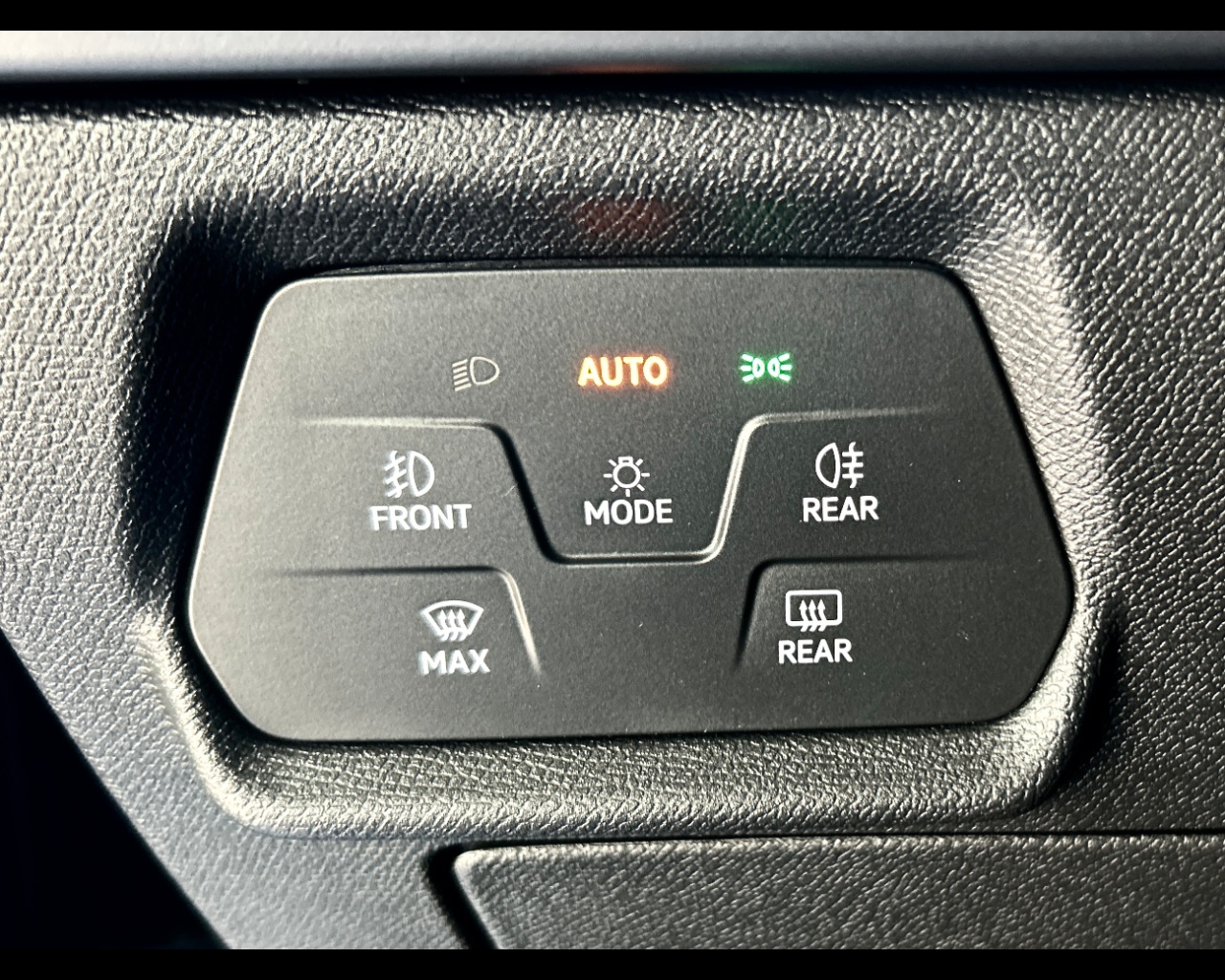 Cupra Formentor Formentor 1.5 Hybrid DSG - immagine 34