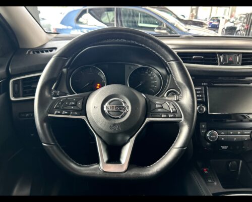 Nissan Qashqai 2ª serie - Qashqai 1.5 dCi 115 CV N-Connecta - immagine 38
