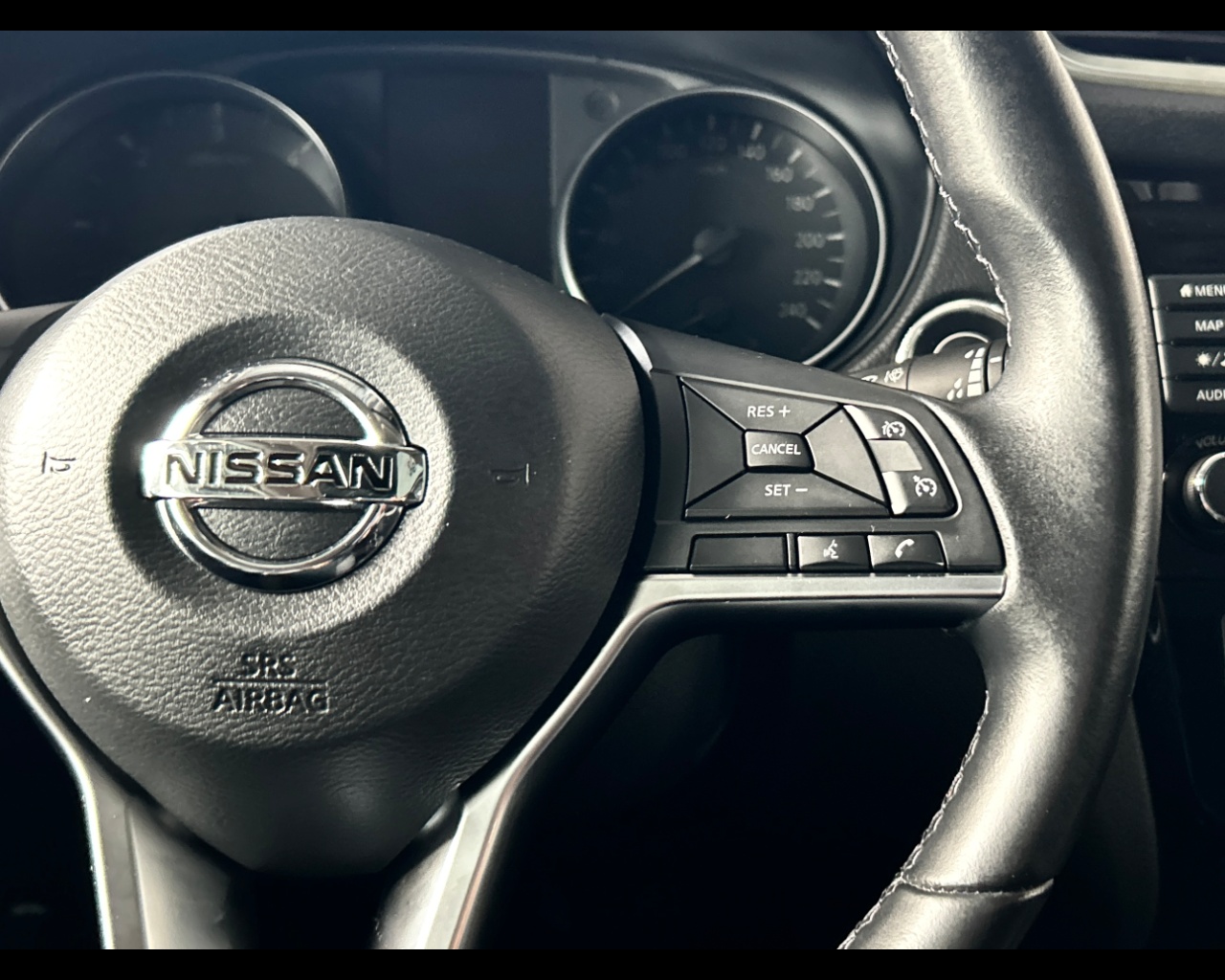 Nissan Qashqai 2ª serie - Qashqai 1.5 dCi 115 CV N-Connecta - immagine 39