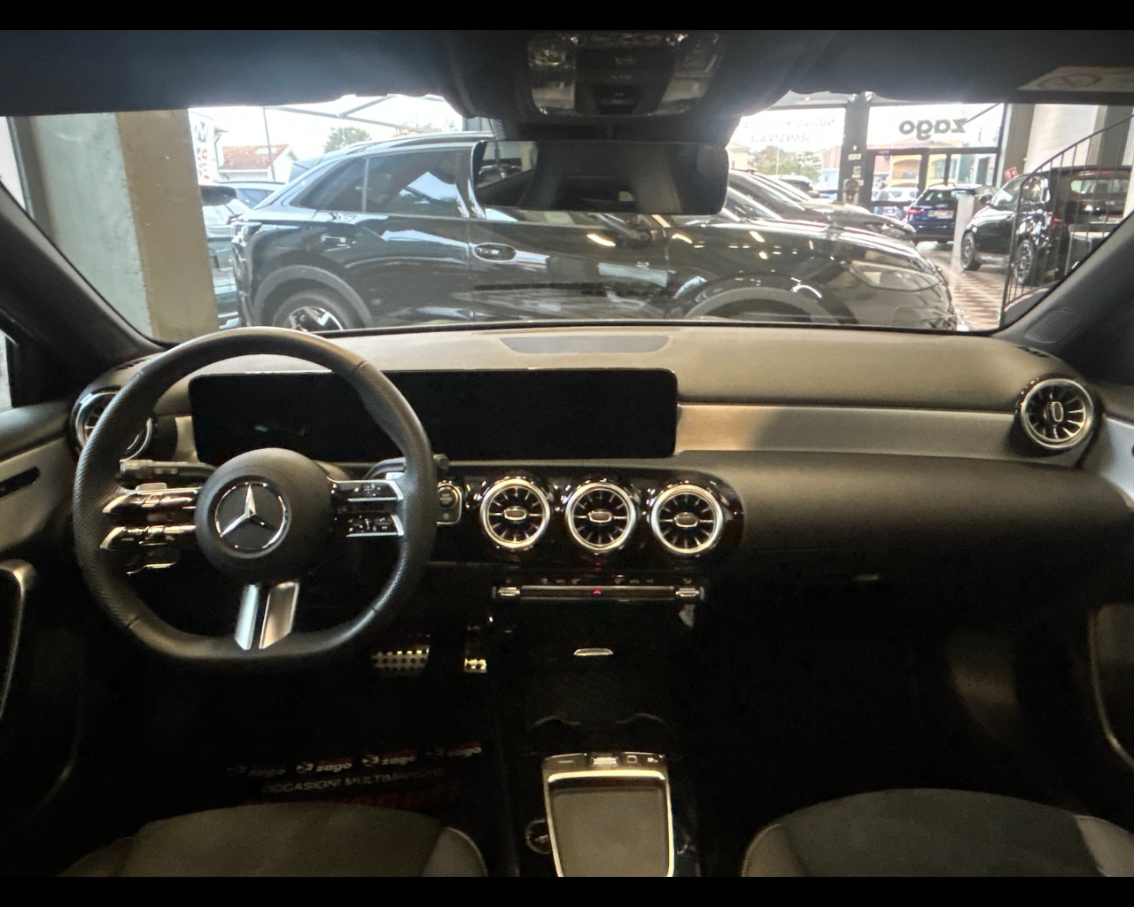 Mercedes-benz Classe a (w177) A 200 Automatic AMG Line Premium - immagine 12
