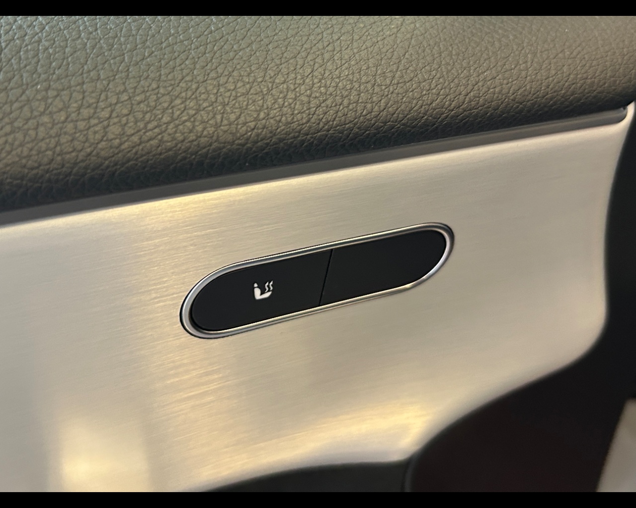 Mercedes-benz Classe a (w177) A 200 Automatic AMG Line Premium - immagine 23