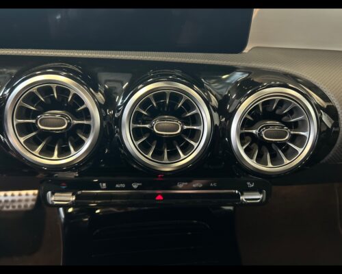 Mercedes-benz Classe a (w177) A 200 Automatic AMG Line Premium - immagine 26