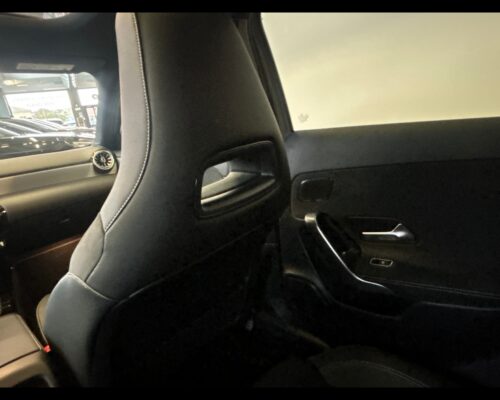 Mercedes-benz Classe a (w177) A 200 Automatic AMG Line Premium - immagine 36