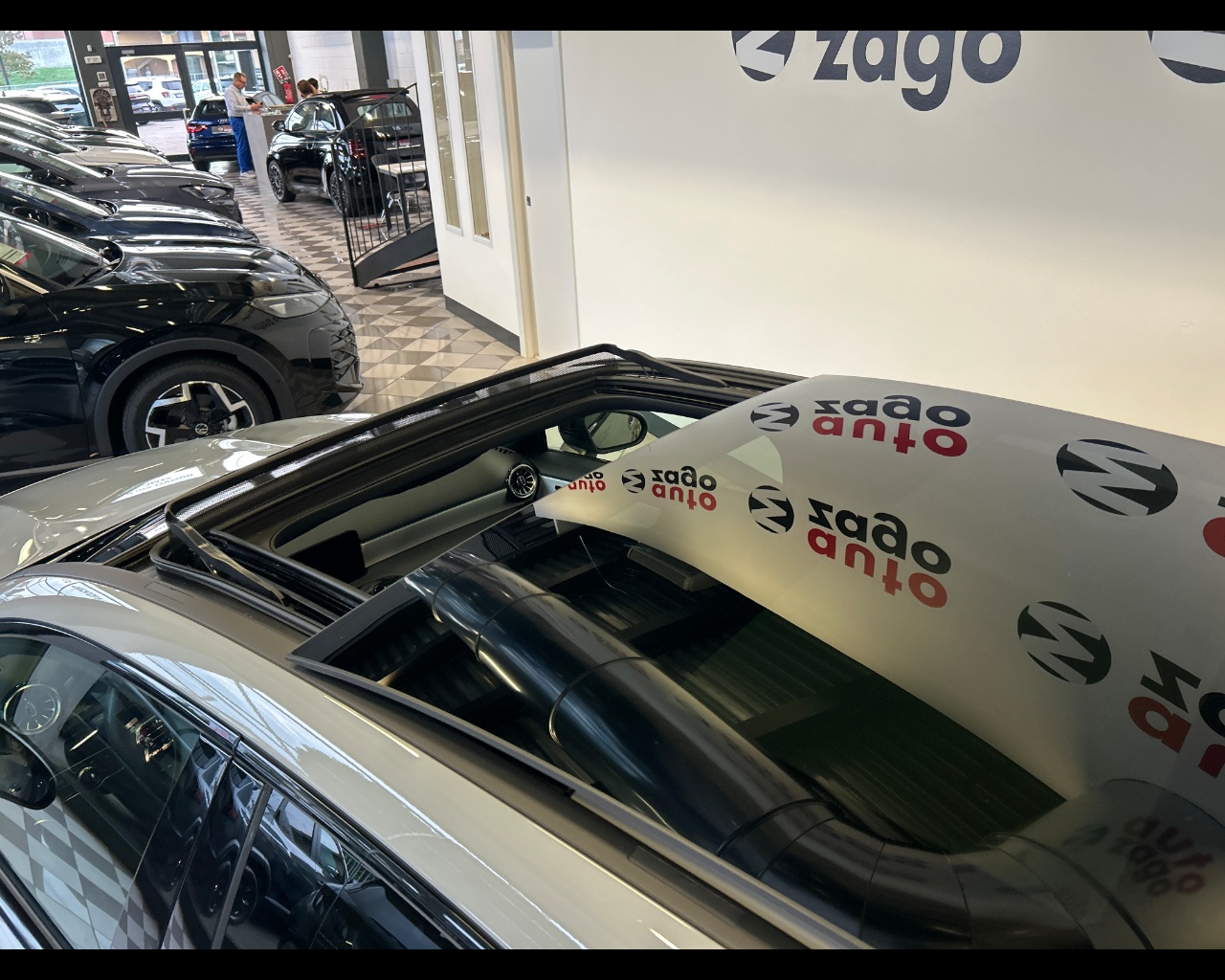 Mercedes-benz Classe a (w177) A 200 Automatic AMG Line Premium - immagine 43