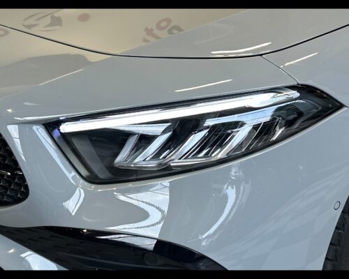Mercedes-benz Classe a (w177) A 200 Automatic AMG Line Premium - immagine 44